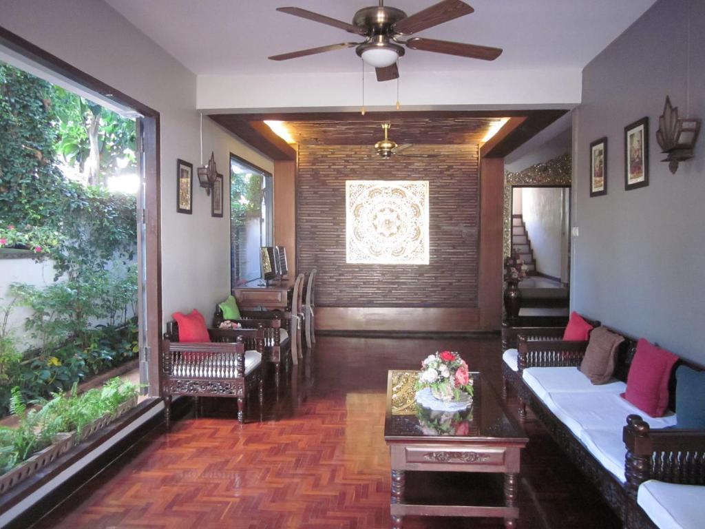 Rachamankha Flora House Hotell Chiang Mai Eksteriør bilde