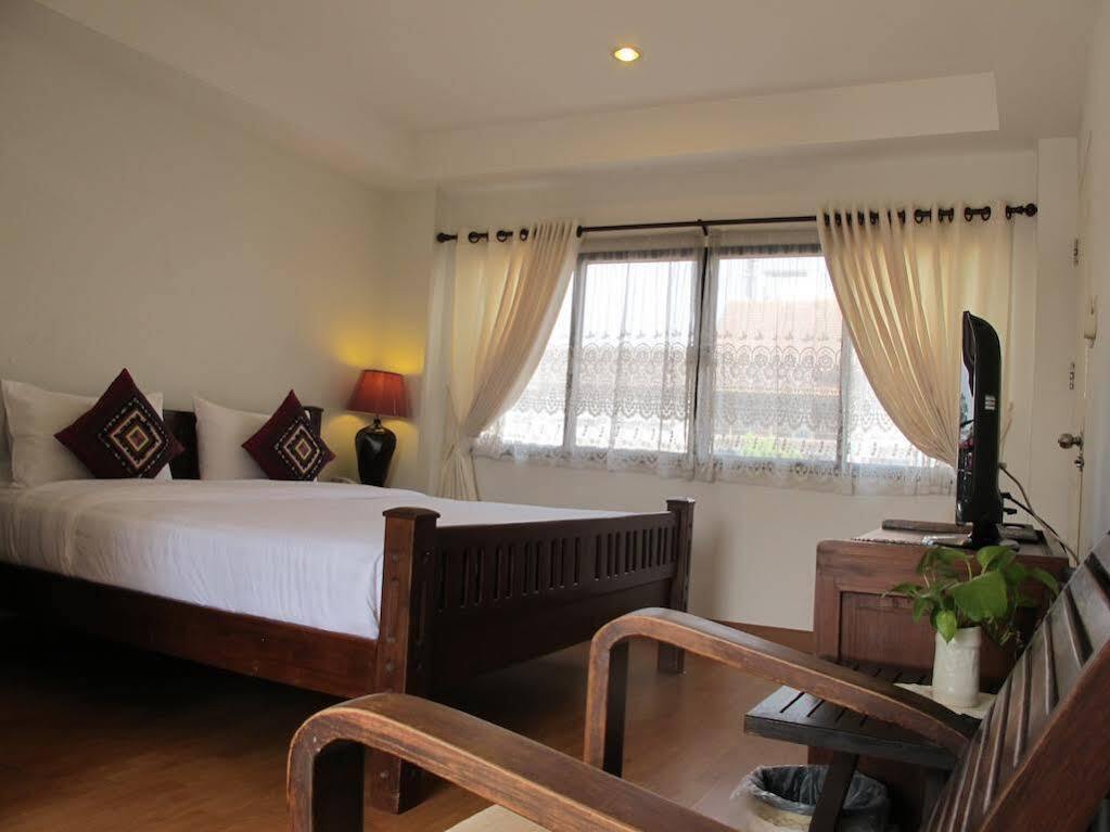 Rachamankha Flora House Hotell Chiang Mai Eksteriør bilde